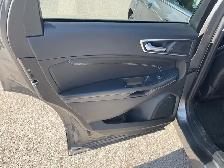 2023 Ford Edge Titanium - Photo 33