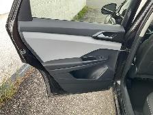 2023 Volkswagen Taos Highline - Photo 19