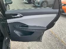 2023 Volkswagen Taos Highline - Photo 20