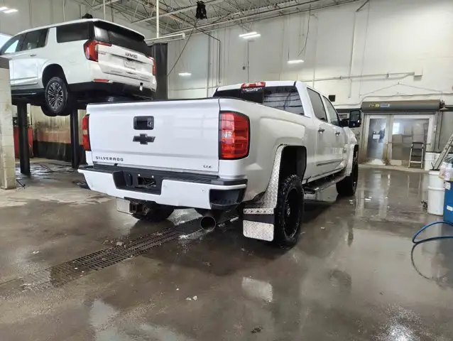 2018 Chevrolet Silverado 3500HD LTZ Plus Custom Sport Z71 - Photo 6