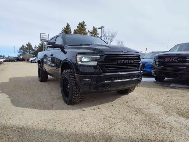 2022 Ram 1500 Laramie Level B Night Edition 5.7L - Photo 3