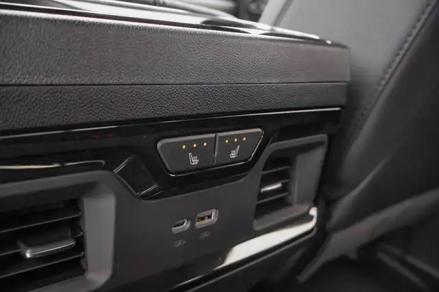 2026 GMC Sierra 3500HD AT4 - Photo 35