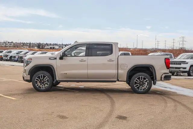 2026 GMC Sierra 1500 AT4 - Photo 5