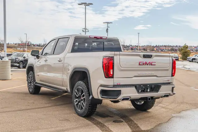 2026 GMC Sierra 1500 AT4 - Photo 6
