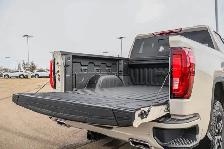 2026 GMC Sierra 1500 AT4 - Photo 8