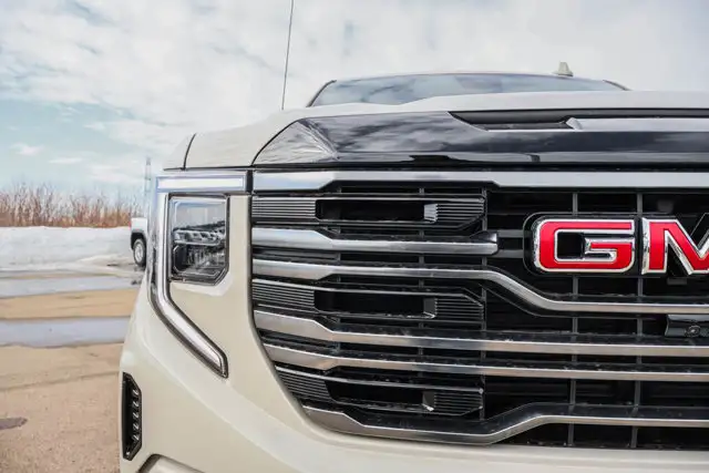 2026 GMC Sierra 1500 AT4 - Photo 11