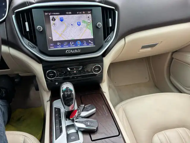 2015 Maserati Ghibli S Q4 AWD - Photo 21