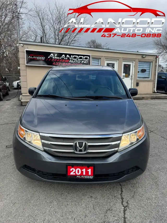 2011 Honda Odyssey EX-L Passenger Van Automatic (Certified) - Photo 2