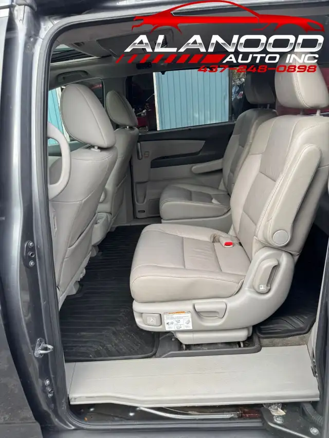 2011 Honda Odyssey EX-L Passenger Van Automatic (Certified) - Photo 10