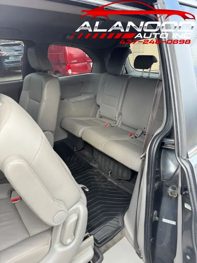 2011 Honda Odyssey EX-L Passenger Van Automatic (Certified) - Photo 11