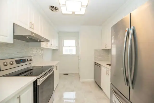 Upscaled 3-Bedroom Home  in the Heart of Brampton - Photo 3