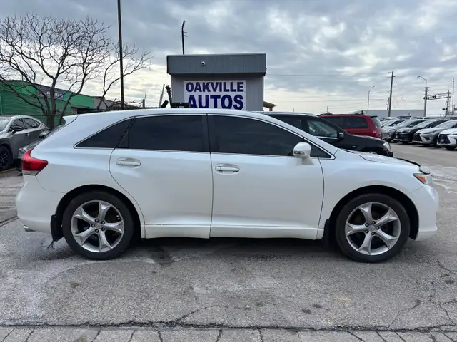 2015 Toyota Venza V6 AWD LE, Leather - Photo 7