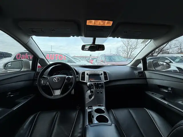 2015 Toyota Venza V6 AWD LE, Leather - Photo 23