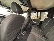 2015 Jeep WRANGLER UNLIMITED 4WD 4dr Sahara - Photo 20