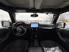 2015 Jeep WRANGLER UNLIMITED 4WD 4dr Sahara - Photo 21