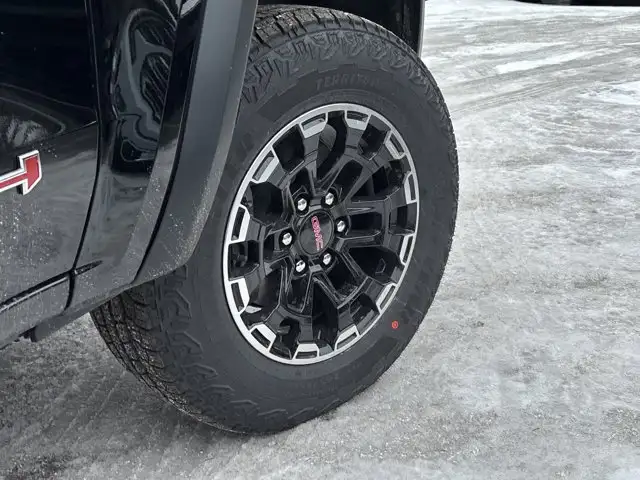 2026 GMC Canyon AT4 - Photo 5