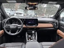 2026 GMC Canyon AT4 - Photo 10