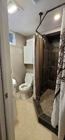 Studio Apartment for Rent on Bus Route, next to Park! - Photo 6