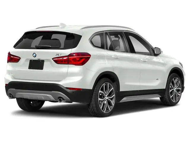 2018 BMW X1 xDrive28i - Pano Roof | Heated Steering | Back Cam - Photo 2