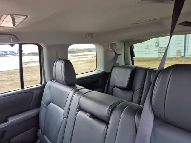 2015 Honda Pilot - Photo 18