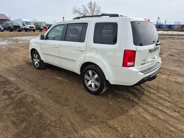 2015 Honda Pilot - Photo 24