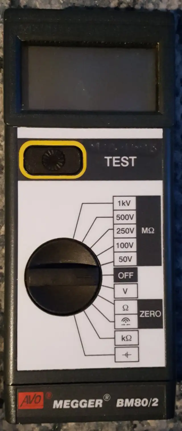 AVO Megger model BM80/2. READ DISCRIPTION  PARTS/REPAIR