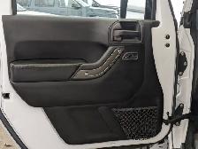 2018 Jeep Wrangler JK Unlimited Golden Eagle - Photo 12