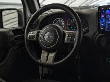 2018 Jeep Wrangler JK Unlimited Golden Eagle - Photo 15