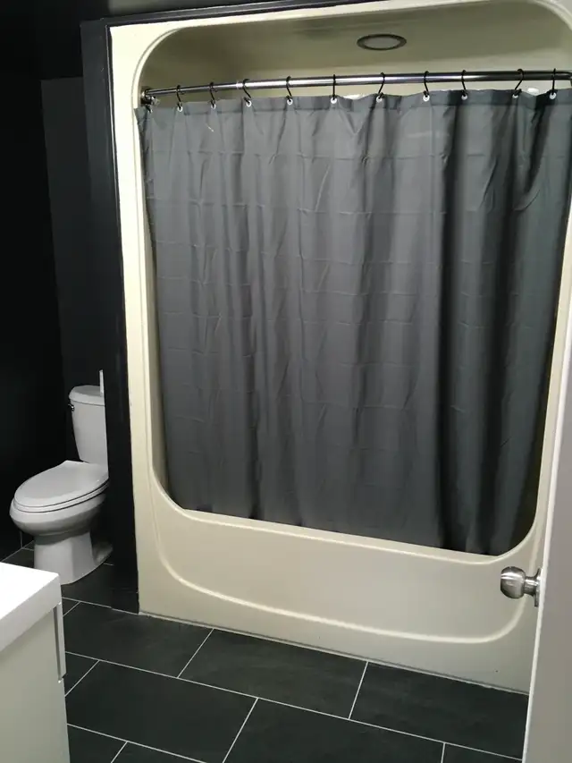 Spacious Split Level Apartment Totally Self Contained & Private - Photo 9