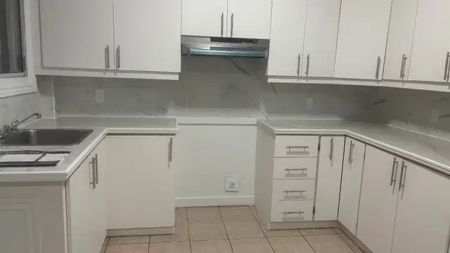 51/2 Ville saint-Laurent apartment for rent - Photo 2