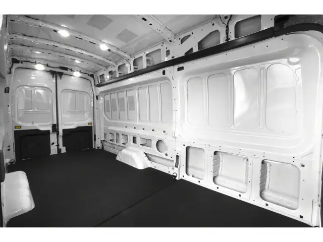 2026 Ford Transit Cargo Van - Photo 10