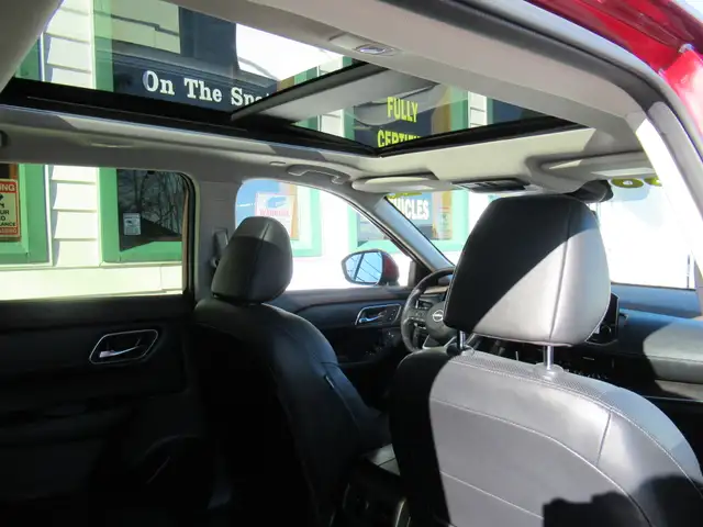 2023 Nissan Rogue Platinum AWD | NAVI | HUD | PANO ROOF | LEATHE - Photo 11