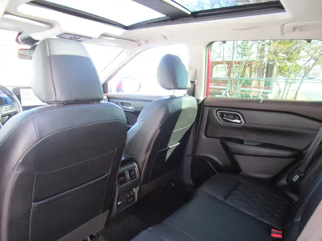 2023 Nissan Rogue Platinum AWD | NAVI | HUD | PANO ROOF | LEATHE - Photo 18