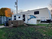 Seasonal Site & 36' Sea Hawk by Gulf Stream priced to enjoy