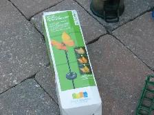 5 Bird Feeders, plus free gift - Photo 8