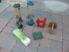 5 Bird Feeders, plus free gift - Photo 10