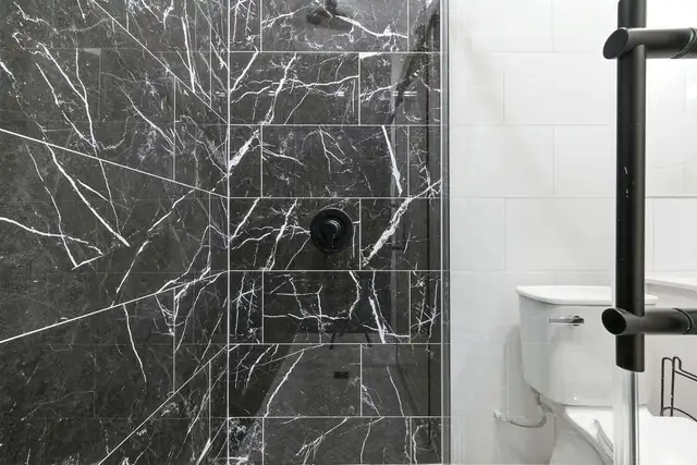 New One Bedroom Plus Den - Photo 2