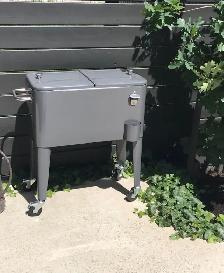 Rolling Cooler Cart – 60 Qt – Like New – Moving Sale