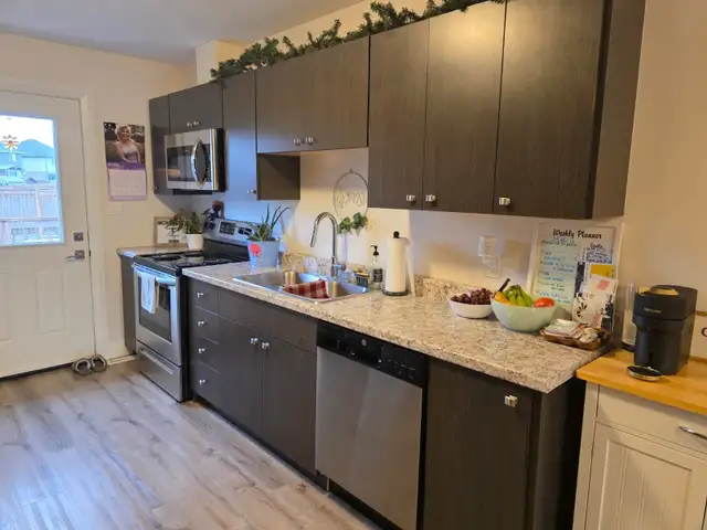 71 Pear Tree Ave - Photo 3