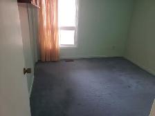 Room For Rent Near Humber Collage - Photo 3