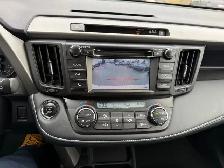 2018 Toyota RAV4 XLE • Accident Free AWD - Photo 14