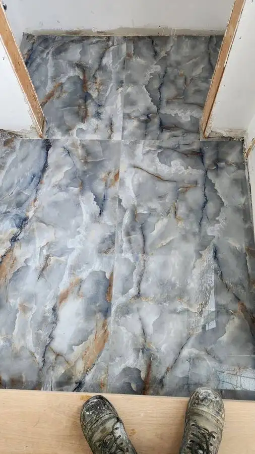 Tile Setter For Hire - Photo 3