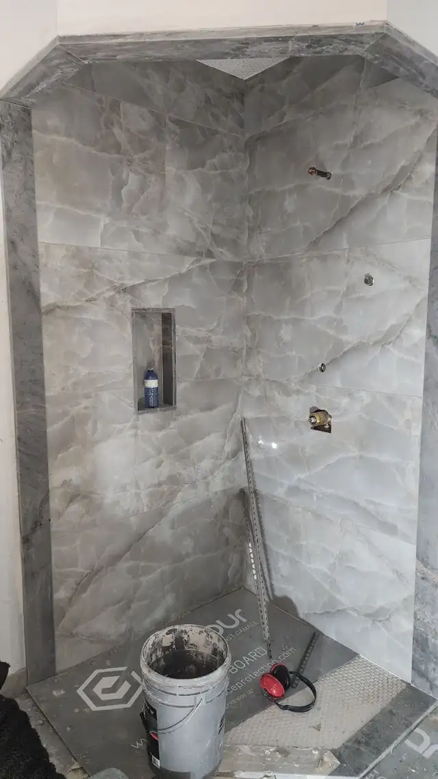 Tile Setter For Hire - Photo 7