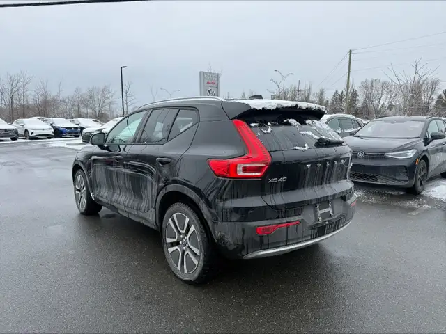 2020 Volvo XC40 Momentum | Intérieur cuir Rouge | App Connect Cl - Photo 9