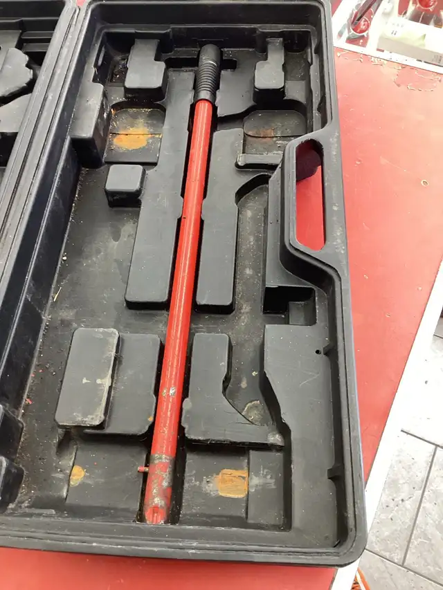 Jack hydraulique Motomaster 2 1/4 tonnes - Photo 3