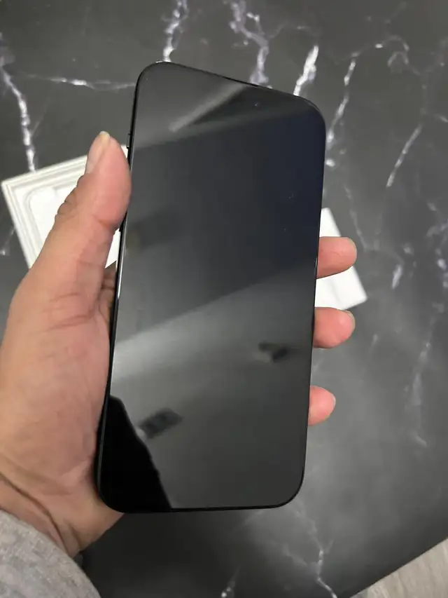 iPhone 15 Plus 256GB AirPods Pkg/Delivery - Photo 2