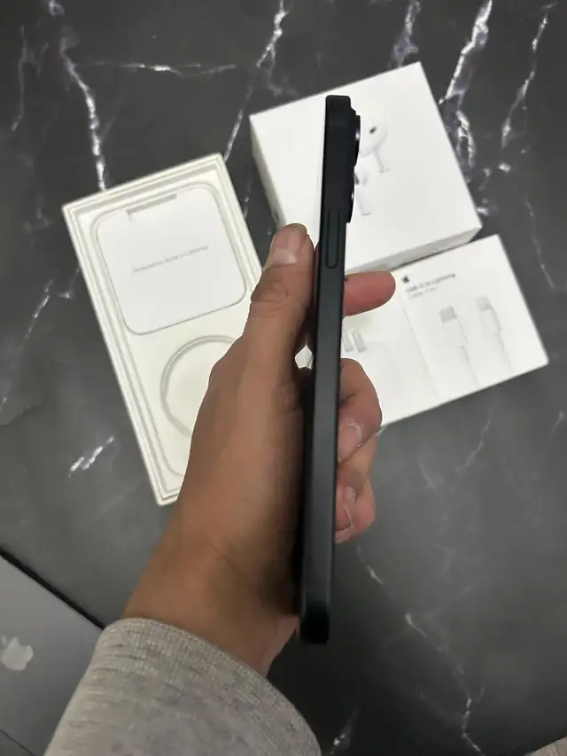 iPhone 15 Plus 256GB AirPods Pkg/Delivery - Photo 5