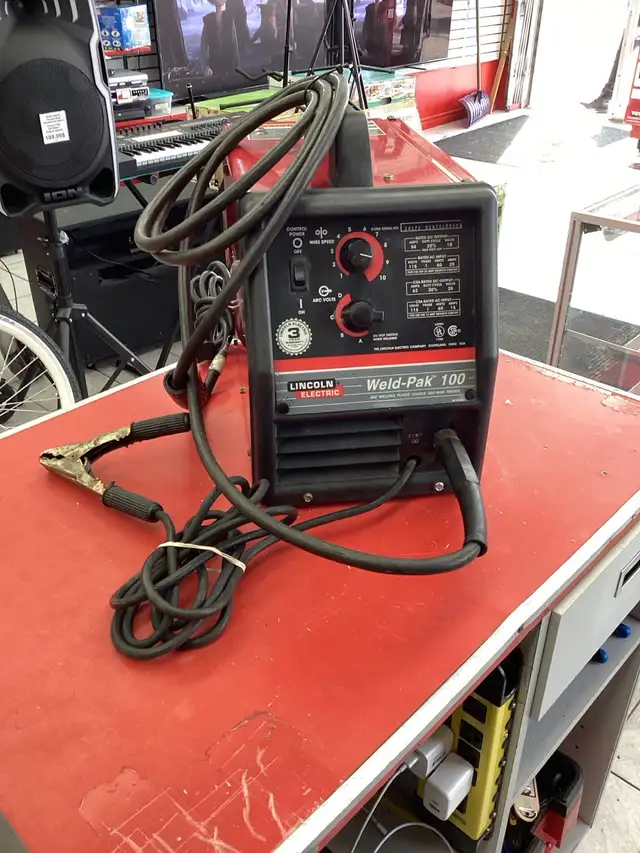 soudeuse Lincoln arc welder