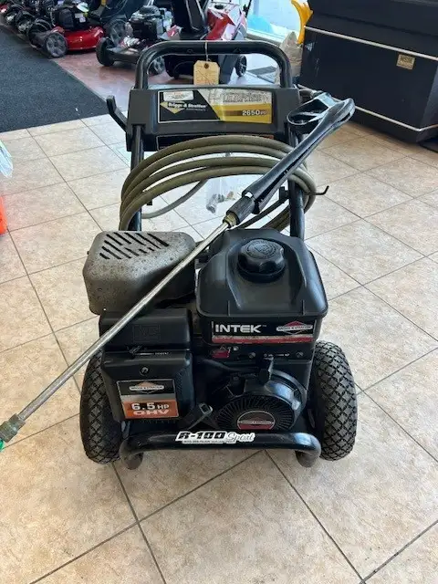 LAVEUSE A PRESSION USAGÉE - Photo 3