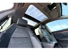 2017 Honda CR-V Touring | Leather | Sunroof | Honda Sensing | AW - Photo 17